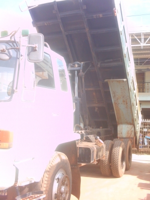 รถบรรทุก  ISUZU  ROCKY  210  แรง สภาพเยี่ยม