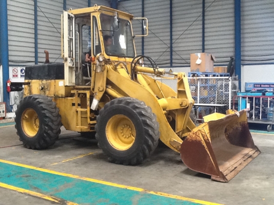 รถตัก 510 นำเข้าจากญี่ปุ่น สอบถามรายละเอียดราคาโทร 087-3310254 ค่ะ