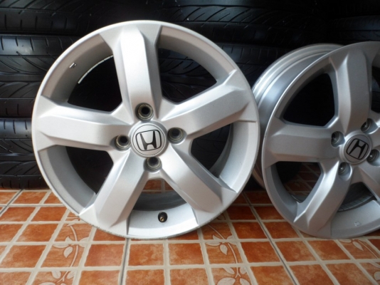 (ชุด3,500บ.)ล้อแม็กcity2011 ขอบ15 ใส่4รู100 มีรอยครูดขอบแม็ก1วง