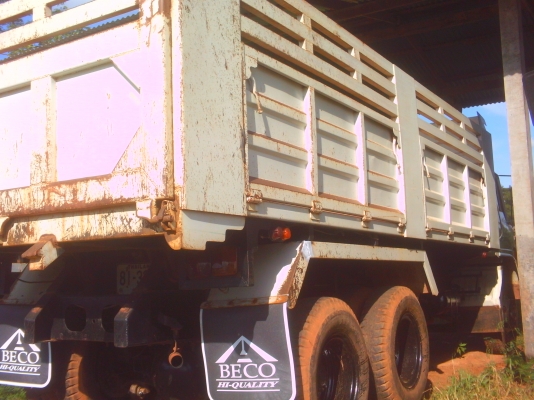 รถบรรทุก HINO  220 แรง  และกระบะดัมพ์ พร้อมใช้งาน