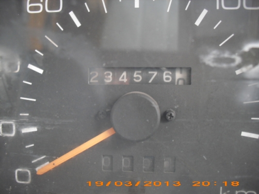 ขายรถตู้ ISUZU BUDDY 1994 มือเดียวใช้ น้อย VIP 7ที่นั่ง ปกติรับเฉพาะแขกโรงแรม-สนาบิน เอกสารพร้อมโอนพร้อมใช้