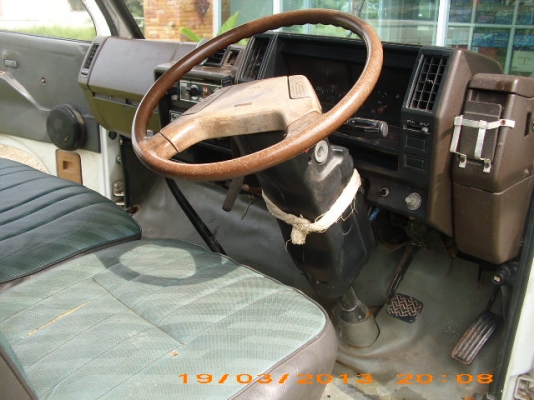 ขายรถตู้ ISUZU BUDDY 1994 มือเดียวใช้ น้อย VIP 7ที่นั่ง ปกติรับเฉพาะแขกโรงแรม-สนาบิน เอกสารพร้อมโอนพร้อมใช้