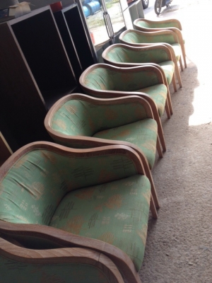 เก้าอี้ไม้สัก