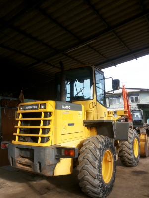 ขายรถตัก ล้อยาง W100