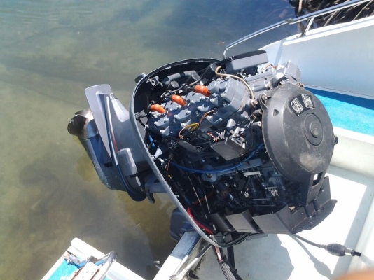 ขายเรือเร็ว 25 ฟุต เครื่องยามาฮ่า 200 แรง สภาพพร้อมใช้ ลดแล้ว 190000 บาท