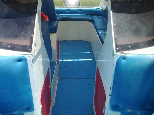 ขายเรือเร็ว 25 ฟุต เครื่องยามาฮ่า 200 แรง สภาพพร้อมใช้ ลดแล้ว 190000 บาท