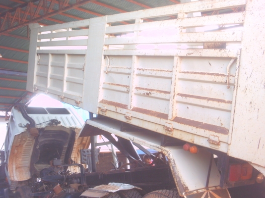 รถบรรทุก HINO 220 แรง และกระบะ สภาพเยี่ยม รถบรรทุก HINO 220 แรง และกระบะ สภาพเยี่ยม