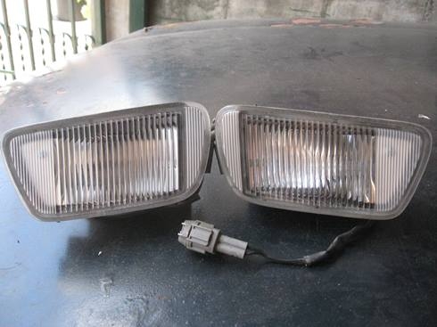 ขายไฟตัดหมอกnissan