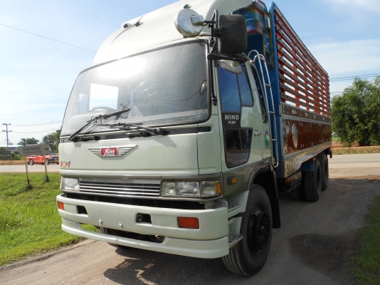 รถสิบล้อ HINO  1 เพลา รุ่น FL3H