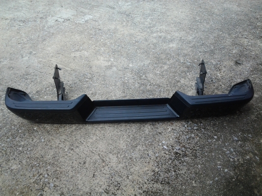 ขาย กันชนหลัง มิตซูไทรทัน ปี09