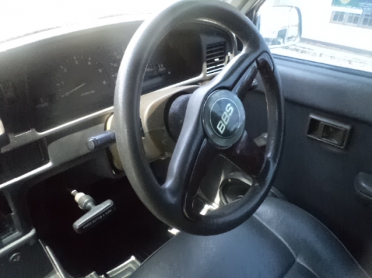 ขาย TOYOTA VAN mighty x เครื่อง 2500 power ราคา 135000 แอร์เย็น มีทะเบียนพร้อมโอน