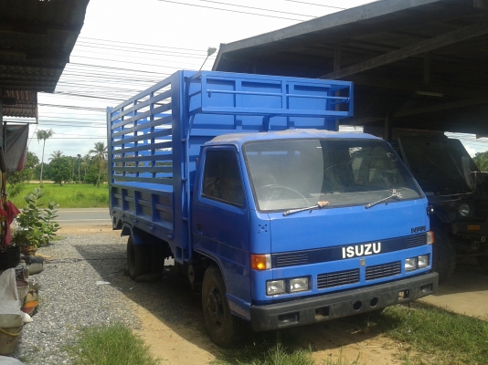 รถ 6 ล้อดั้มเกษตร