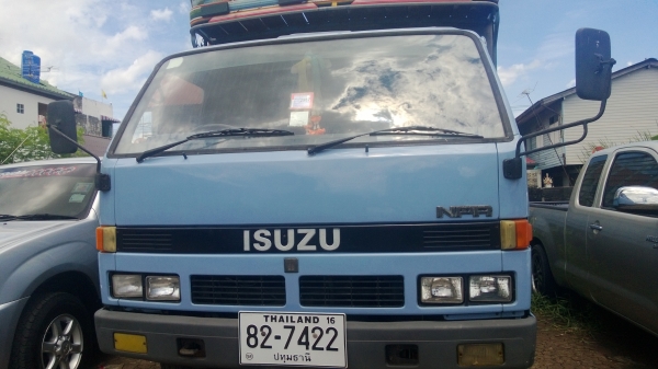 ขายรถที่บ้านด่วน สภาพดี ถูกๆพร้อมใช้ พร้อมหาเงินจิงๆNPRช่วงยาว5.5 ม พร้อมหาเงิน เครื่อง 135 แรง ช่วงล่างดีคัทซีสวย