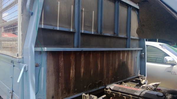 ขายรถที่บ้านด่วน สภาพดี ถูกๆพร้อมใช้ พร้อมหาเงินจิงๆ ปี 2540 NPRช่วงยาว5.5 ม พร้อมหาเงิน เครื่อง 135 แรง ช่วงล่างดีคัทซีสวย