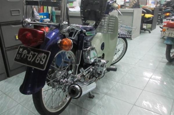 ขาย C50 เครื่องไลฟาน 110 สภาพนางฟ้าชุบโครเมี่ยมที้งคันที่เห็นในรูปให้หมดครับ (มีรูปเยอะ)