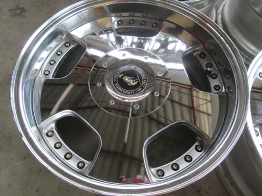 Big B ล้อซิ่ง ขายล้อม้าทอง Big B ล้อซิ่ง ขายล้อม้าทอง