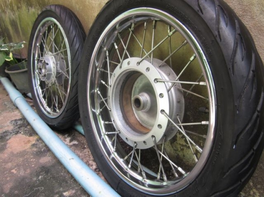 >>ขาย<< ล้อพร้อมยาง 14 นิ้ว ใส่ Click i/Scoopy i/Spicy สภาพดี (1,250)