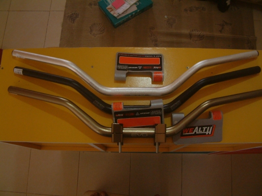 โล๊ะๆๆ...ถูกๆมาใหม่แฮนด์อ้วนทรงกลาง950เหลือ750และตุ๊กตา