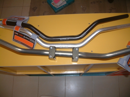 โล๊ะๆๆ...ถูกๆมาใหม่แฮนด์อ้วนทรงกลาง950เหลือ750และตุ๊กตา