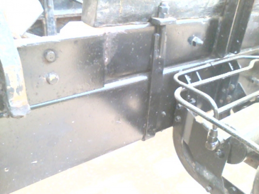 ขายด่วนหกล้อดั้มหัวยาว ISUZU เครื่อง EH700 เบรคจิ๊ฟฟี่ แตรลม คัสซีใหญ่สภาพรถหลวง เฟืองท้ายฟูโซ่ ทะเบียนพร้อมโอน ราคาต่อรองได้