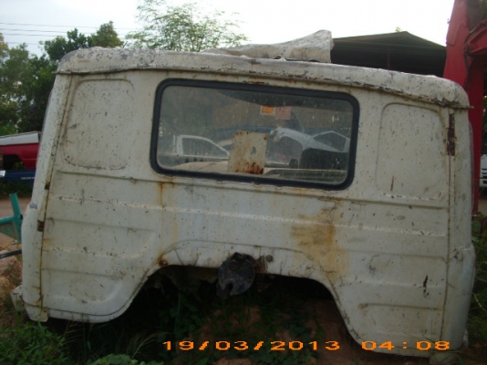 ขายหัวเก๋งNISSAN UD เพิ่งถอดจากรถโม่ปูน ตามสภาพ ไม่ผุ ราคาเบา ประตูครบ