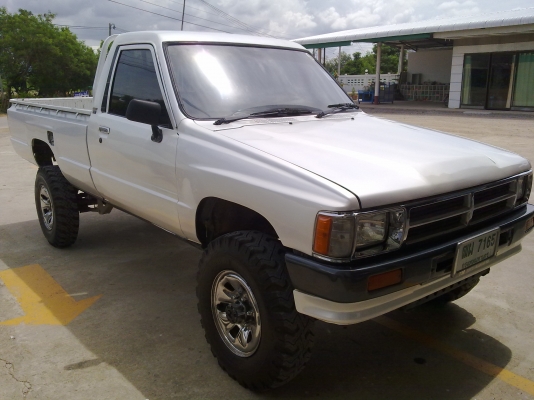 รถบ้านtoyota hero surf 4x4