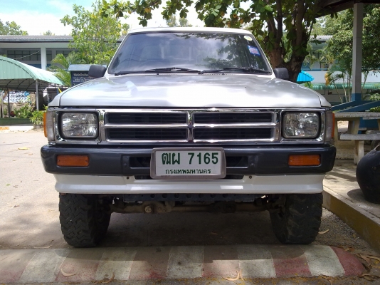 รถบ้านtoyota hero surf 4x4 รถบ้านtoyota hero surf 4x4