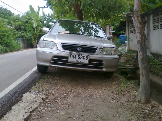 รถเก๋ง Honda 1.5LXI HYPER รถปี 42 รถบ้าน รถสวย มีทะเบียนครบ ราคา 205,000 บาท.