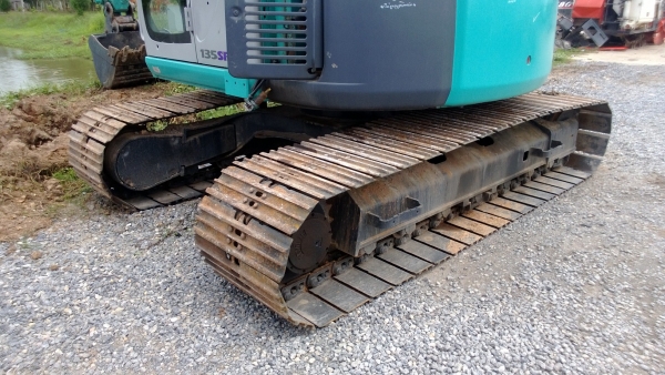 ลดราคาแล้วค่ะ สำหรับรถขุด Kobelco SK-135SR
