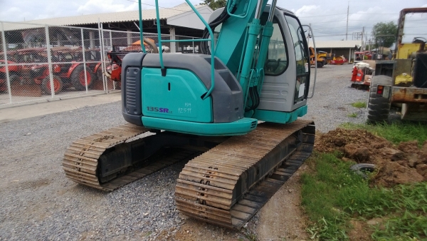 ลดราคาแล้วค่ะ สำหรับรถขุด Kobelco SK-135SR