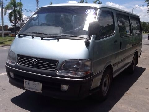 ขายถูก รถตู้ TOYOTA เครื่อง3Lดีเซล สภาพสวยงาม ขายถูก รถตู้ TOYOTA เครื่อง3Lดีเซล สภาพสวยงาม