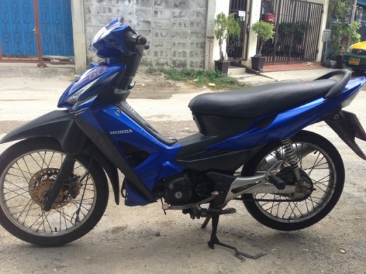 ขาย Wave X 125 นํ้าเงินดำ ถูกๆขับได้ 8000 ลดได้ ขาย Wave X 125 นํ้าเงินดำ ถูกๆขับได้ 8000 ลดได้