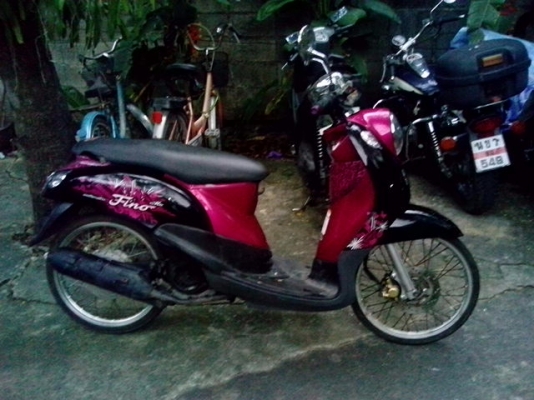 ขายพีโนปี55ถูกๆๆ9900