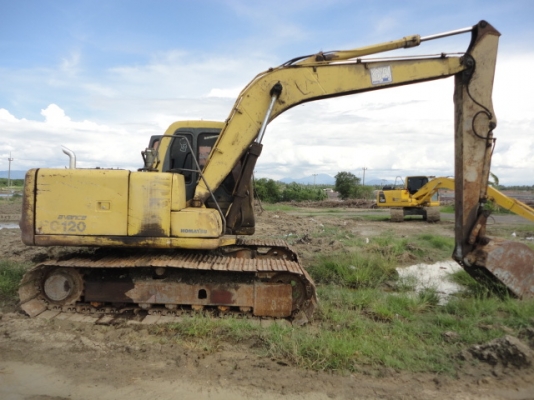 KOMATSU PC120-6 เครื่องเดิม ปั้มแรง เอกสารอินวอยล์ รถใช้งานอยู่