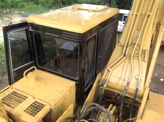 ขายแบคโฮ CAT  E200B