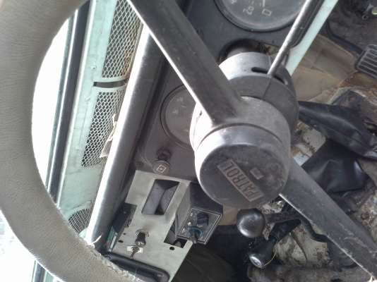 ขายจิ๊ป นิสสันpatrolคานแข็งแท้