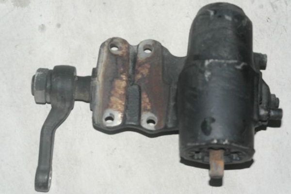 ขายกระปุกพวงมาลัย ลูกใหญ่ ไม่เว่อร์  nissan frontier bigm