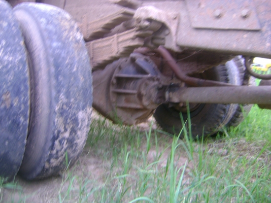 รถดั้ม หัวยาว