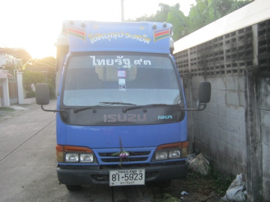 ขาย หกล้อกลาง อีซู NKR หัวการ์ตูน