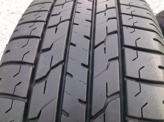 ขายแม็กน้ำตาลไหม้ 5รู114.3 ใส่ วีโก้ ไทรทันได้ พร้อมยางบริสโตร์205/65R15 ยางปี12 ดอกยางสวยๆเท่ากัน 1 ชุด