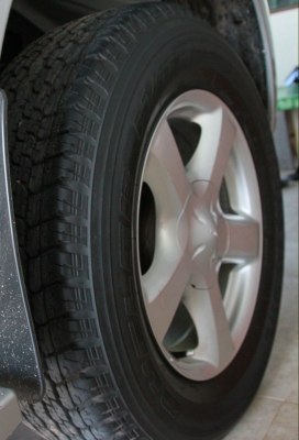 แม็กพร้อมยาง 255-65-17 6 รู newdmax