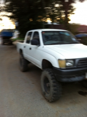 ขายtoyota  tiger 4wd เครื่อง  vigo2500