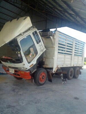 Isuzu DECA 175 คัชชี Jcm สิบล้อล่องเพลาเดว เบรคทิฟี่ เพาเวอร หัวลงเล่มแล้ว