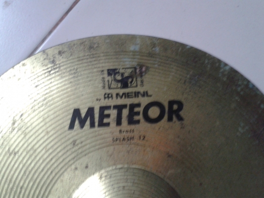 แฉ 5 ใบ 2000บาท 14นิ้ว4ใบ12นิ้ว1ใบ