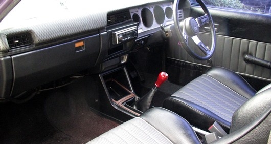 ขาย B310 3ประตู ภายในใหม่ เครื่องนิ่ง ช่วงล่างทำใหม่หมด พร้อมโอน