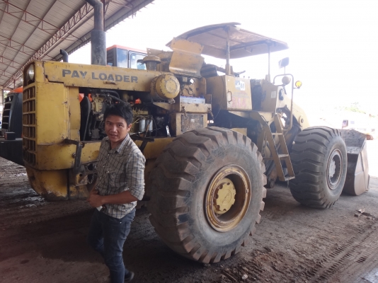 ขายด่วน  รถตักล้อยาง  KOMATSU  JH80 B      สภาพดี   พร้อมใช้งาน