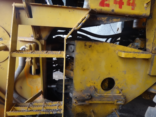 ขายด่วน  รถตักล้อยาง  KOMATSU  JH80 B      สภาพดี   พร้อมใช้งาน