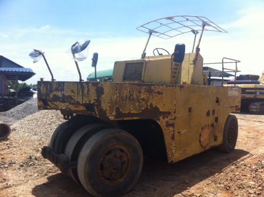 ขายด่วนรถบดล้อยาง9ล้อSAKAI TS150 ทำสี ตรวจเช็คพร้อมใช้ ขายด่วนรถบดล้อยาง9ล้อSAKAI TS150 ทำสี ตรวจเช็คพร้อมใช้