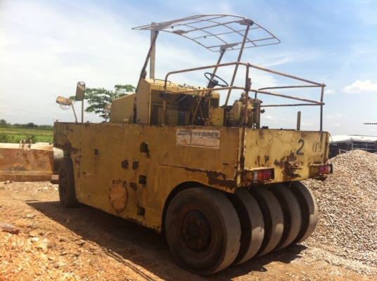 ขายด่วนรถบดล้อยาง9ล้อSAKAI TS150 ทำสี ตรวจเช็คพร้อมใช้ ขายด่วนรถบดล้อยาง9ล้อSAKAI TS150 ทำสี ตรวจเช็คพร้อมใช้