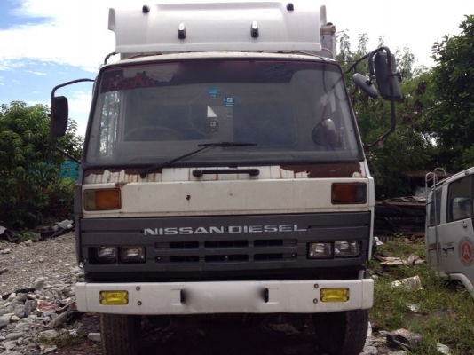 รถนิตสัน 6 ล้อ ตู้เย็น 160 แรงม้า สนใจติดต่อ 081 - 6079515 รถนิตสัน 6 ล้อ ตู้เย็น 160 แรงม้า สนใจติดต่อ 081 - 6079515